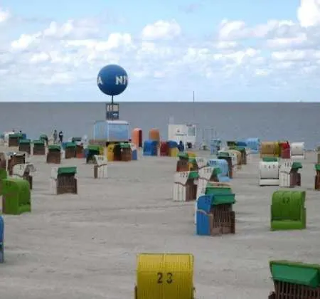 Apartment In 20-078 *